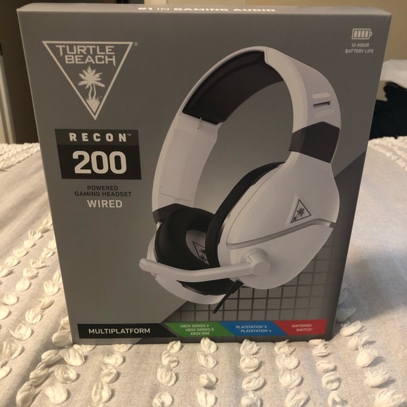 Turtle Beach Recon 200 White Amplified Gaming Headset for Xbox and PS4